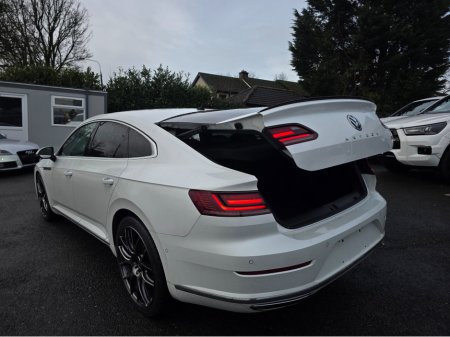 2018 Volkswagen Arteon 2.0 TSI R LINE EDITION 4 MOTION 280BHP - VIRTUAL DASH- FULL LEATHER HEATED ELECTRIC SEATS - SAT NAV - CARPLAY ANDROIDAUTO - BLIND SPORT - 360 PARKING SENSORS  - SELF PARKING ASSIST - 360 CAMER €27,950 thumbnail