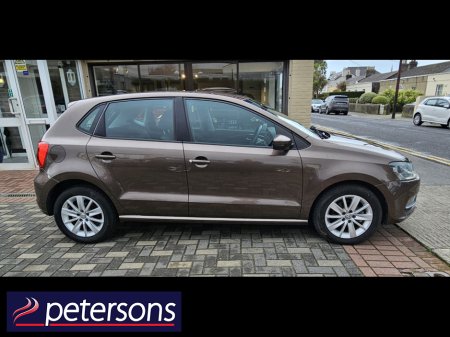 2015 Volkswagen Polo 1.2 TSI 5 DOOR AUTOMATIC - LOW MILEAGE €11,950 thumbnail