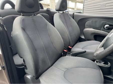 2006 Nissan Micra - thumbnail 18