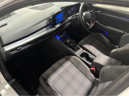 2021 Volkswagen Golf - thumbnail 28