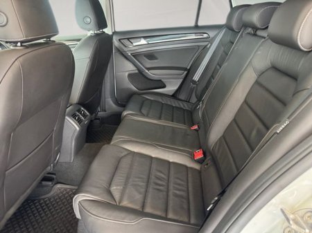 2020 Volkswagen Golf - thumbnail 16