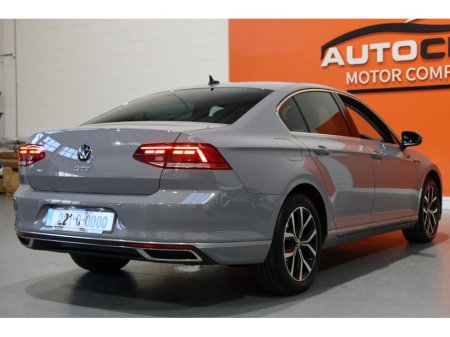 2022 Volkswagen Passat GTE DSG #16 €27,950 thumbnail
