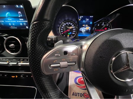 2020 Mercedes-Benz GL Class 200 D COUPE 5DR AUTO €38,900 thumbnail