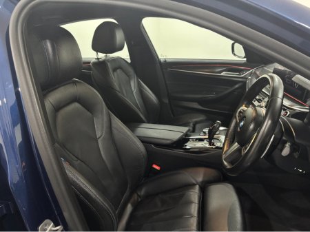 2023 BMW 5 Series - thumbnail 7