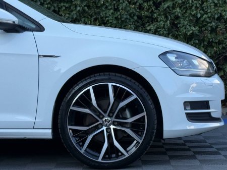 2015 Volkswagen Golf - thumbnail 9