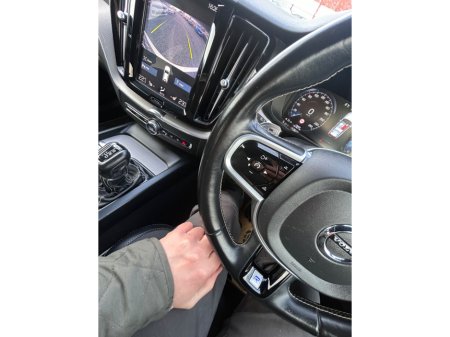 2020 Volvo XC60 - thumbnail 8