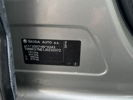 2018 Skoda Octavia COM Style 1.6tdi 115HP DSG 4DR €18,500 thumbnail