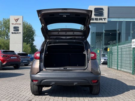2014 Renault Captur dCi 90 S&S INTENSE €5,950 thumbnail