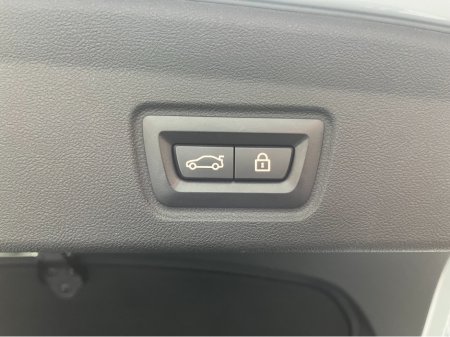 2022 BMW i4 - thumbnail 10