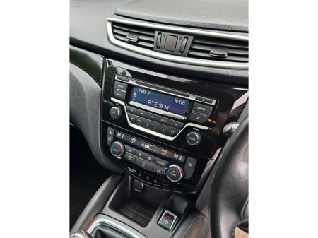 2016 Nissan Qashqai - thumbnail 19