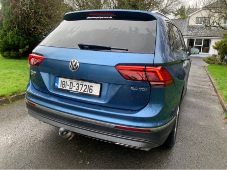 2018 Volkswagen Tiguan - thumbnail 25