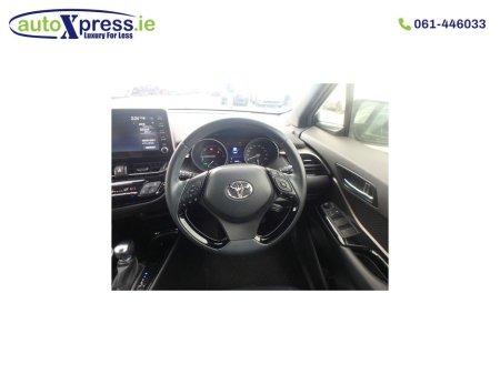 2020 Toyota C-HR 1.8 Hybrid G MODE NERO SAFETY PLUS €23,995 thumbnail