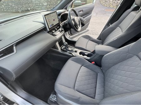 2024 Toyota Corolla Cross - thumbnail 12