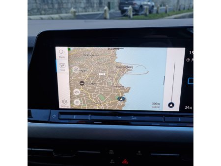 2024 Volkswagen Golf LIFE 2.0 TDI 115HP 5DR WITH A GENUINE R-LINE KIT €35,750 thumbnail