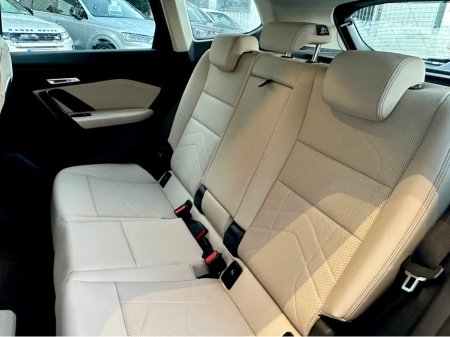 2024 BMW X1 XDrive 25e AUTO €44,950 thumbnail