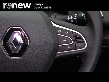 2021 Renault Grand Scenic Iconic Blue dCi 120 MY19 €26,950 thumbnail