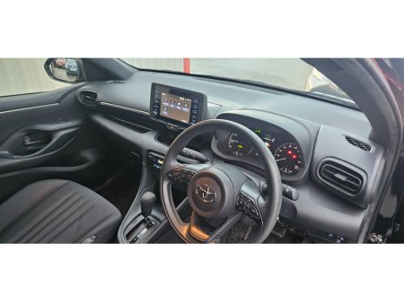 2020 Toyota Yaris HYBRID/PETROL AUTO 1.5 NEW MODEL 5DR €14,250 thumbnail