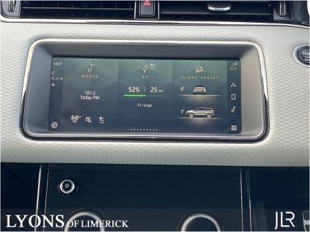 2023 Land Rover Range Rover Evoque 1.5 PHEV AWD R-Dynamic S €43,950 thumbnail