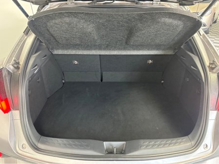 2020 Toyota C-HR - thumbnail 11