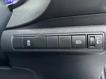 2022 Toyota Corolla 1.8 Hybrid Luna Saloon €20,500 thumbnail