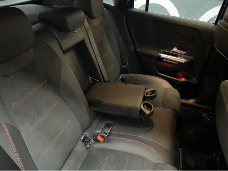 2025 Mercedes-Benz EQA - thumbnail 15