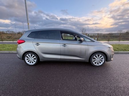 2016 Kia Carens Platinum 1.7D 7 SEATER €11,900 thumbnail