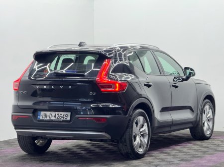2019 Volvo XC40 - view 4