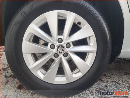 2024 Skoda Kamiq Ambition 1.0TSI 95HP €23,900 thumbnail