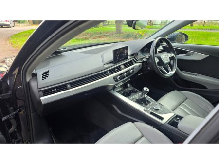 2018 Audi A4 - thumbnail 11