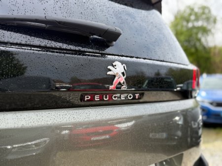 2018 Peugeot 5008 - thumbnail 14