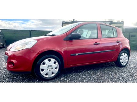 2012 Renault Clio III EXPRESSION 1.2 PETROL LOW KM €4,750 thumbnail