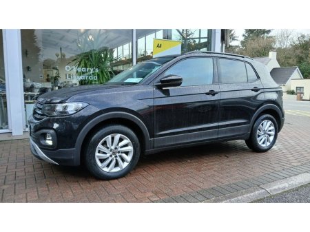 2023 Volkswagen T-Cross Life 1.0 TSI 95HP, Black Met. 57km. €23,900