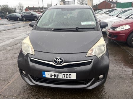2011 Toyota Verso-S 1.33 LUNA 4DR €5,750 thumbnail