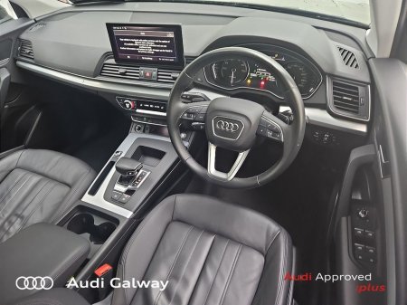 2021 Audi Q5 €369 p/m - 50 TFSI e 299HP QUATTRO SE €40,750 thumbnail