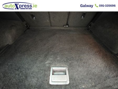 2017 Volkswagen Tiguan - thumbnail 10