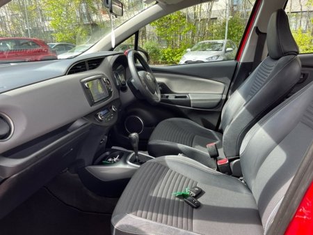 2015 Toyota Yaris - photo 6