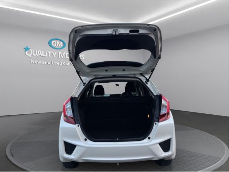 2016 Honda Fit - thumbnail 17