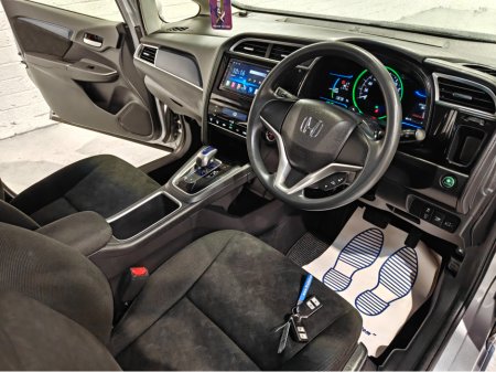 2017 Honda Shuttle HYBRID AUTOMATIC €11,250 thumbnail