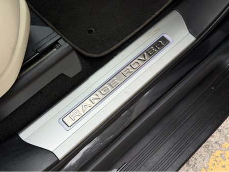 2021 Land Rover Range Rover - thumbnail 13