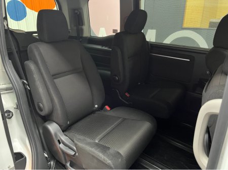 2021 Honda Stepwagon - thumbnail 14