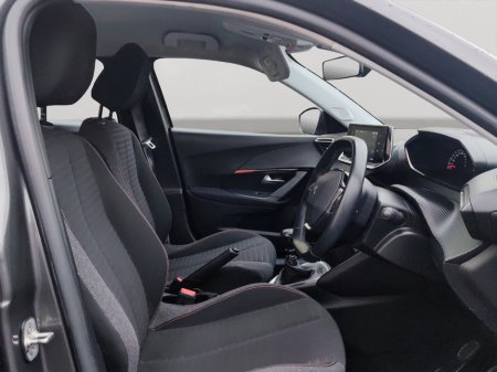 2020 Peugeot 2008 - thumbnail 9