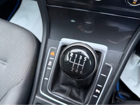 2020 Volkswagen Golf MATCH EDITION 1.5 TSI EVO - HIGH SPEC (HEATED SEATS) - BIG SCREEN STEREO - 2 YR NCT TO 01/2028 €19,995 thumbnail