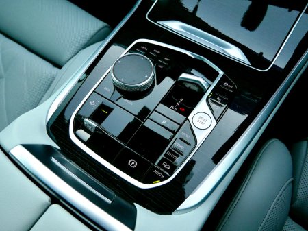 2025 BMW X5 xDrive50e M Sport €99,950 thumbnail