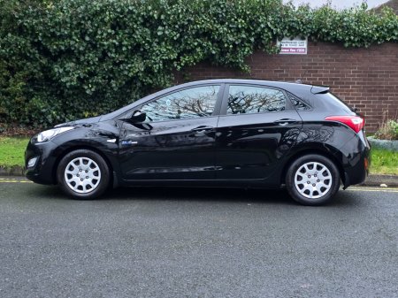 2014 Hyundai i30 1.4L Petrol Classic with Bluetooth €7,990 thumbnail