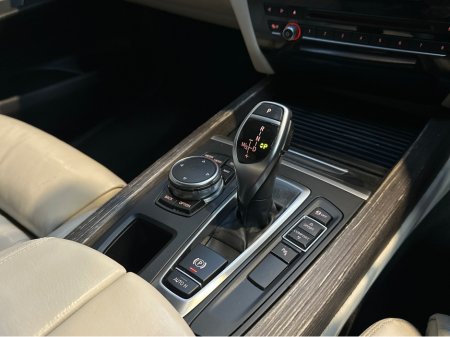 2015 BMW X5 25D M SPORT 7 SEATER €24,950 thumbnail