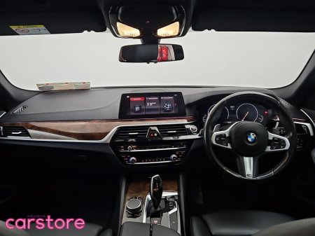 2020 BMW 5 Series - thumbnail 11