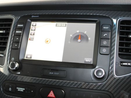 2017 Kia Carens 7 Seater EX 5DR €12,999 thumbnail