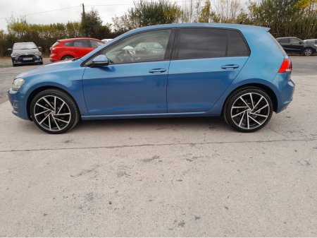 2015 Volkswagen Golf 1.4 Highline Automatic 5 Door. €13,950
