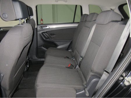 2022 Volkswagen Tiguan Allspace A7 LIFE 2.0 TDI D7F 150 AUTO - FINANCE & SCRAPPAGE AVAILABLE €39,895 thumbnail