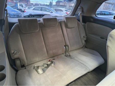 2010 Toyota Estima - thumbnail 11